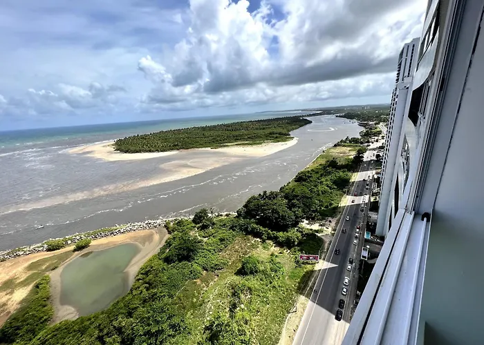 Flats Com Vista Mar No Marinas Da Barra Por Yolo